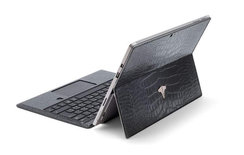 PC Tablet & Crocodile Printed Grey